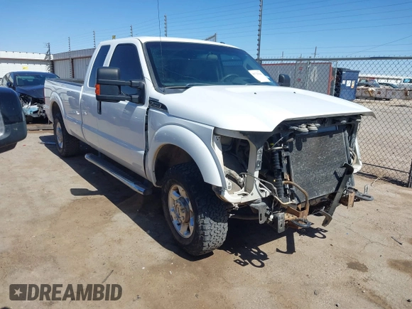 2016 Ford Super Duty F-250 SRW XLT with VIN 1FT7X2A62GED29921, listed as a IAAI auction lot 41725044 with 238,940 mi miles. Bid and sale history available at carsss.com. Image 1.