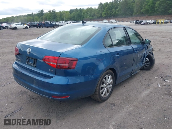 2015 Volkswagen Jetta SE with VIN 3VWD17AJ8FM287279, listed as a IAAI auction lot 42281931 with 140,651 mi miles and . Bid and sale history available at DreamBid. Image 4.