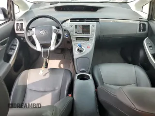 2014 Toyota Prius z VIN JTDKN3DP6E3063791, wystawiony jako Copart lot #60249165 z przebiegiem 98 576 mil mil oraz Szkoda całkowita • Salvage title. Historia ofert i sprzedaży dostępna na DreamBid. Obrazek 8.