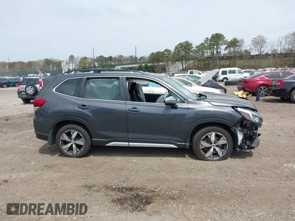 2020 Subaru Forester Touring with VIN JF2SKAXC7LH516937, listed as a IAAI auction lot 42116846 with 43,502 mi miles. Bid and sale history available at carsss.com. Image 12.