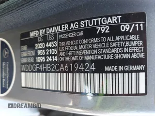 2012 Mercedes-Benz C-Class C 250 Sport with VIN WDDGF4HB2CA619424, listed as a IAAI auction lot 42087550 with 96,962 mi miles. Bid and sale history available at carsss.com. Image 9.