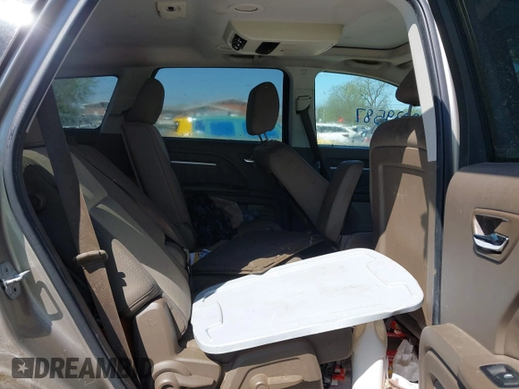 2009 Dodge Journey SXT with VIN 3D4GG57V69T232517, listed as a IAAI auction lot 42039587 with 346,783 mi miles. Bid and sale history available at carsss.com. Image 8.