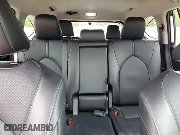 2024 Toyota Highlander LE z VIN 5TDKDRBH1RS538009, wystawiony jako Copart lot #54830155 z przebiegiem 18 607 mil mil oraz Szkoda całkowita • Salvage title. Historia ofert i sprzedaży dostępna na DreamBid. Obrazek 10.