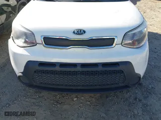 2016 Kia Soul with VIN KNDJN2A28G7301652, listed as a IAAI auction lot 41737139 with 1 mi miles. Bid and sale history available at carsss.com. Image 11.