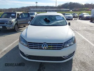 2015 Volkswagen Passat 2.0L TDI SEL Premium with VIN 1VWCV7A32FC057871, listed as a IAAI auction lot 41833501 with 151,754 mi miles. Bid and sale history available at carsss.com. Image 12.