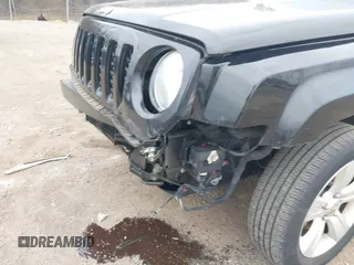 2014 Jeep Patriot Latitude with VIN 1C4NJRFB0ED626048, listed as a IAAI auction lot 41728993 with 115,872 mi miles and . Bid and sale history available at DreamBid. Image 6.