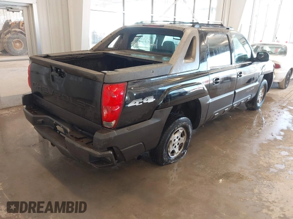 2004 Chevrolet Avalanche Z71 with VIN 3GNEK12T84G159368, listed as a IAAI auction lot 41660304 with 1 mi miles. Bid and sale history available at carsss.com. Image 4.