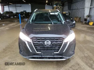 2024 Nissan Kicks SV with VIN 3N1CP5CV3RL560529, listed as a Copart auction lot 45381595 with 17,514 mi miles and Clean Title. Bid and sale history available at carsss.com. Image 5.
