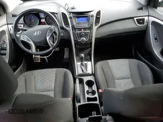 2013 Hyundai Elantra z VIN KMHD35LE3DU075234, wystawiony jako Copart lot #57754185 z przebiegiem 107 040 mil mil oraz Szkoda całkowita • Salvage title. Historia ofert i sprzedaży dostępna na DreamBid. Obrazek 8.