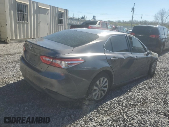 2018 Toyota Camry LE с VIN 4T1B11HK6JU573623, выставлен на аукционе Copart как лот 49834635 с пробегом Не указан миль и На запчасти • Non repairable. История ставок и продаж доступна на DreamBid. Изображение 3.