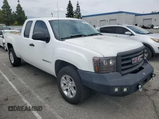 2007 GMC Sierra 1500 SL z VIN 1GTEC19C27Z508489, wystawiony jako Copart lot #56066675 z przebiegiem 158 143 mil mil oraz Szkoda całkowita • Salvage title. Historia ofert i sprzedaży dostępna na DreamBid. Obrazek 4.