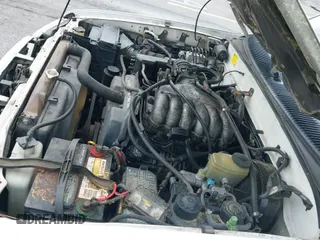 1999 Toyota 4Runner Limited z VIN JT3GN87R7X0120461, wystawiony jako IAAI lot #42930681 z przebiegiem 302 401 mil mil oraz . Historia ofert i sprzedaży dostępna na DreamBid. Obrazek 12.