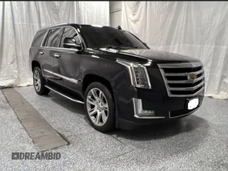 2018 Cadillac Escalade Luxury z VIN 1GYS4BKJ6JR263776, wystawiony jako Copart lot #60558995 z przebiegiem 106 061 mil mil oraz Czysty tytuł • Clean title. Historia ofert i sprzedaży dostępna na DreamBid. Obrazek 1.