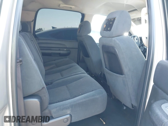 2007 Chevrolet Silverado 1500 LS with VIN 3GCEC13C87G516170, listed as a IAAI auction lot 42163134 with 185,591 mi miles and . Bid and sale history available at DreamBid. Image 8.