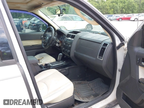 2009 Mercury Mariner Premier с VIN 4M2CU87G69KJ12140, выставлен на аукционе IAAI как лот 42579955 с пробегом Не указан миль и . История ставок и продаж доступна на DreamBid. Изображение 5.