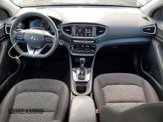 2019 Hyundai Ioniq Blue z VIN KMHC65LC3KU173517, wystawiony jako Copart lot #60123015 z przebiegiem 238 627 mil mil oraz Czysty tytuł • Clean title. Historia ofert i sprzedaży dostępna na DreamBid. Obrazek 8.