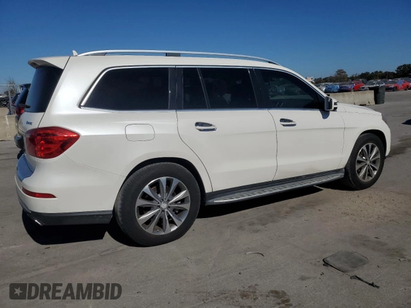 2016 Mercedes-Benz GL with VIN 4JGDF6EE7GA619489, listed as a Copart auction lot 82934234 with 175,575 mi miles and Clean Title. Bid and sale history available at carsss.com. Image 3.