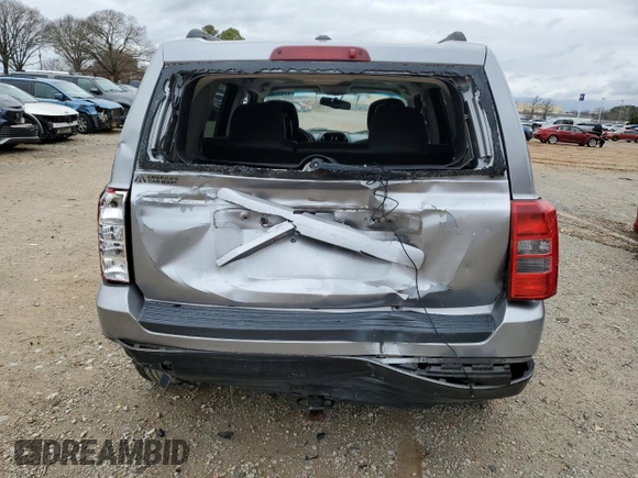 2014 Jeep Patriot Latitude with VIN 1C4NJPFA2ED853737, listed as a Copart auction lot 47800645 with 97,613 mi miles and Salvage Title. Bid and sale history available at carsss.com. Image 6.