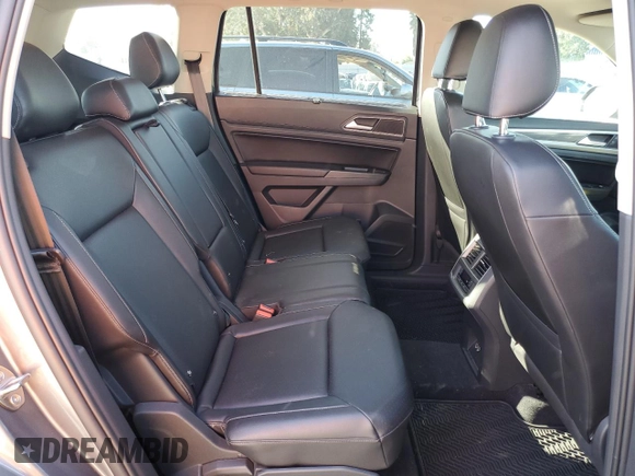 2018 Volkswagen Atlas SEL with VIN 1V2ER2CA5JC546559, listed as a Copart auction lot 47027515 with 43,524 mi miles and Salvage title. Bid and sale history available at DreamBid. Image 11.