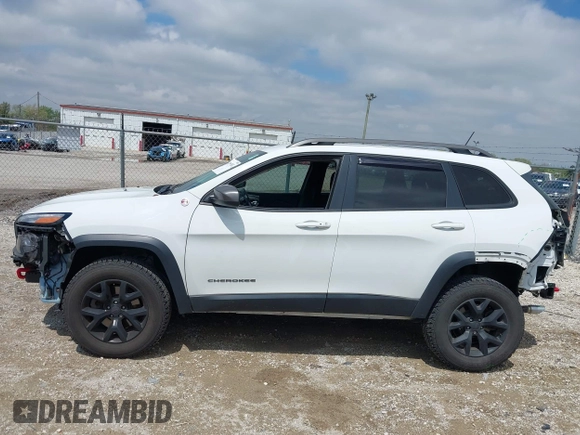 2014 Jeep Cherokee Trailhawk с VIN 1C4PJMBB2EW309183, выставлен на аукционе IAAI как лот 42197601 с пробегом 77 050 миль миль и . История ставок и продаж доступна на DreamBid. Изображение 15.
