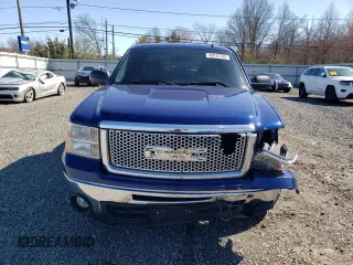 2013 GMC Sierra 1500 SLE with VIN 1GTR2VE7XDZ104307, listed as a Copart auction lot 49915705 with 42,748 mi miles and Salvage Title. Bid and sale history available at DreamBid. Image 5.
