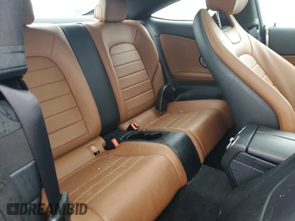 2018 Mercedes-Benz C 300 с VIN WDDWJ4KB1JF687068, выставлен на аукционе Copart как лот 58030805 с пробегом Не указан миль и Чистый • Clean title. История ставок и продаж доступна на DreamBid. Изображение 10.