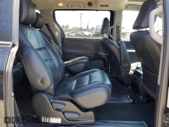 2017 Toyota Sienna SE with VIN 5TDXZ3DC5HS841623, listed as a Copart auction lot 64076295 with 181,575 mi miles and Salvage title. Bid and sale history available at DreamBid. Image 10.