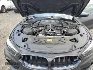 2020 BMW M8 z VIN WBSAE0C08LCD56258, wystawiony jako Copart lot #61100723 z przebiegiem 6 231 mil mil oraz . Historia ofert i sprzedaży dostępna na DreamBid. Obrazek 11.