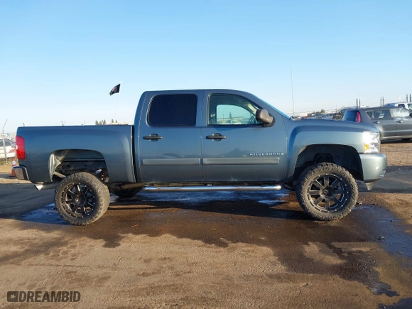 2008 Chevrolet Silverado 1500 LTZ with VIN 3GCEK13M08G177952, listed as a IAAI auction lot 41774023 with 119,807 mi miles. Bid and sale history available at carsss.com. Image 13.