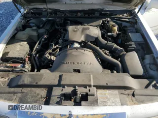 1996 Lincoln Town Car Signature with VIN 1LNLM82WXTY654457, listed as a Copart auction lot 53097635 with 257,446 mi miles and Salvage title. Bid and sale history available at DreamBid. Image 12.