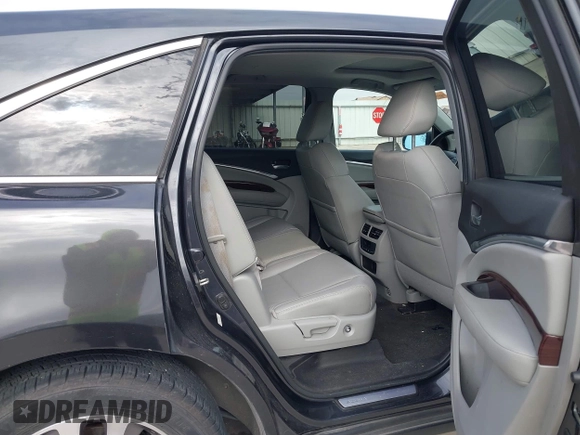2014 Acura MDX Technology with VIN 5FRYD4H46EB009251, listed as a IAAI auction lot 41428914 with 173,514 mi miles and . Bid and sale history available at DreamBid. Image 8.