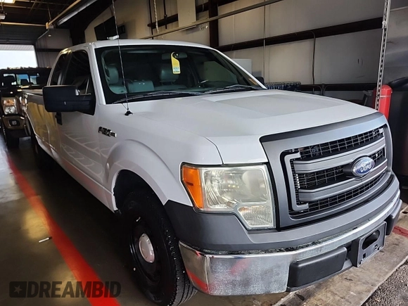 2014 Ford F-150 XL z VIN 1FTFX1CF8EKE37672, wystawiony jako IAAI lot #42585597 z przebiegiem 171 278 mil mil oraz . Historia ofert i sprzedaży dostępna na DreamBid. Obrazek 12.