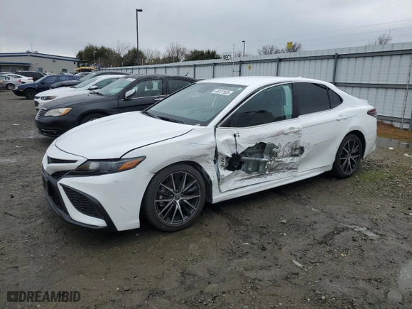 2023 Toyota Camry SE with VIN 4T1G11AKXPU120470, listed as a Copart auction lot 46127505 with 14,145 mi miles and Salvage Title. Bid and sale history available at carsss.com. Image 1.