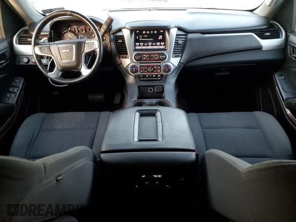 2016 GMC Yukon XL SLE with VIN 1GKS2FKC0GR167871, listed as a Copart auction lot 85446244 with 137,138 mi miles and Salvage Title. Bid and sale history available at DreamBid. Image 8.