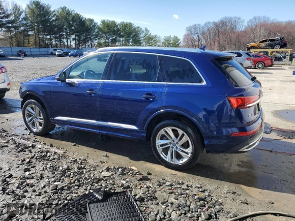 2020 Audi Q7 Premium with VIN WA1AXAF79LD007546, listed as a Copart auction lot 49956855 with 58,506 mi miles and Salvage title. Bid and sale history available at DreamBid. Image 2.