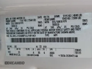 2015 Lincoln MKC z VIN 5LMCJ1A98FUJ18143, wystawiony jako Copart lot #56181915 z przebiegiem 105 933 mil mil oraz Szkody całkowita. Historia ofert i sprzedaży dostępna na DreamBid. Obrazek 13.