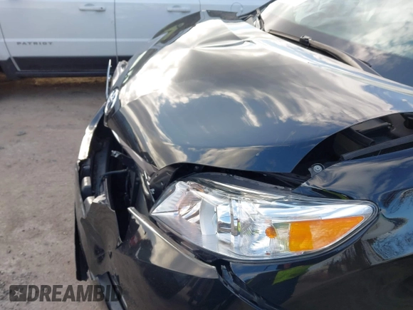2015 Toyota Sienna XLE with VIN 5TDYK3DC2FS651400, listed as a IAAI auction lot 41985468 with 122,335 mi miles and . Bid and sale history available at DreamBid. Image 18.