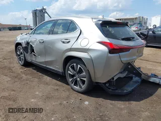 2022 Lexus UX 250h z VIN JTHP9JBHXN2054896, wystawiony jako IAAI lot #42152570 z przebiegiem 35 546 mil mil oraz . Historia ofert i sprzedaży dostępna na DreamBid. Obrazek 3.