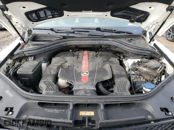 2018 Mercedes-Benz GLE 43 AMG with VIN 4JGDA6EB9JA996305, listed as a Copart auction lot 44538815 with 67,610 mi miles and Salvage Title. Bid and sale history available at DreamBid. Image 11.