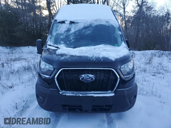2023 Ford Transit Cargo z VIN 1FTBR1X87PKA24892, wystawiony jako Copart lot #45929925 z przebiegiem 225 163 mil mil oraz Czysty tytuł • Clean title. Historia ofert i sprzedaży dostępna na DreamBid. Obrazek 5.