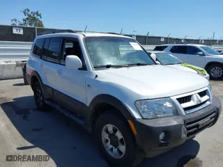 2003 Mitsubishi Montero LTD with VIN JA4NW51S43J017989, listed as a IAAI auction lot 41963880 with 161,443 mi miles. Bid and sale history available at carsss.com. Image 1.