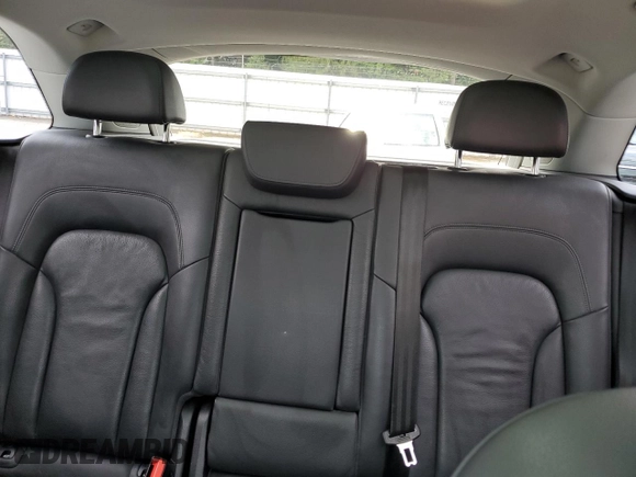 2014 Audi Q5 Premium Plus с VIN WA1LFAFP3EA024245, выставлен на аукционе Copart как лот 61253935 с пробегом 69 115 миль миль и Списание • Salvage title. История ставок и продаж доступна на DreamBid. Изображение 10.