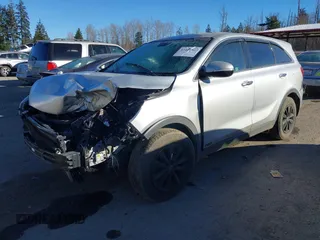 2019 Kia Sorento LX V6 with VIN 5XYPGDA56KG506179, listed as a IAAI auction lot 41409303 with 116,488 mi miles. Bid and sale history available at carsss.com. Image 16.