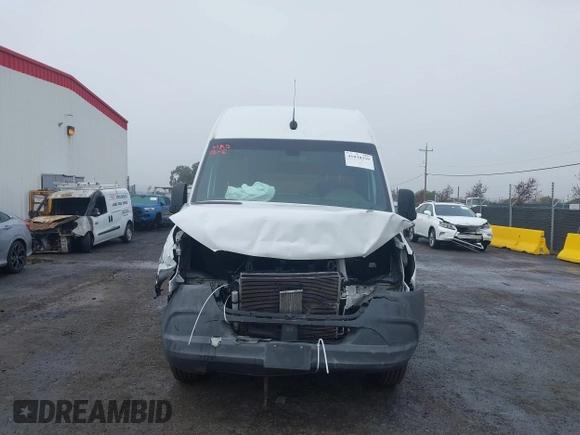2022 Mercedes-Benz Sprinter Cargo with VIN W1Y40CHY4NT094656, listed as a IAAI auction lot 41038339 with 76,599 mi miles. Bid and sale history available at carsss.com. Image 13.