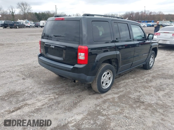 2016 Jeep Patriot Sport z VIN 1C4NJRBB3GD594933, wystawiony jako IAAI lot #41775766 z przebiegiem 133 275 mil mil oraz . Historia ofert i sprzedaży dostępna na DreamBid. Obrazek 4.