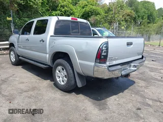 2010 Toyota Tacoma PreRunner with VIN 5TEJU4GN3AZ721657, listed as a IAAI auction lot 42276420 with 226,024 mi miles and . Bid and sale history available at DreamBid. Image 3.