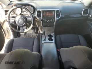2011 Jeep Grand Cherokee Laredo with VIN 1J4RR4GG9BC586118, listed as a Copart auction lot 61743755 with 145,718 mi miles and Clean title. Bid and sale history available at DreamBid. Image 8.