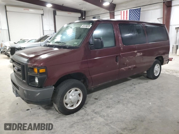 2008 Ford Econoline Passenger XL z VIN 1FMNE11WX8DB28410, wystawiony jako Copart lot #49126075 z przebiegiem 94 760 mil mil oraz Czysty tytuł • Clean title. Historia ofert i sprzedaży dostępna na DreamBid. Obrazek 1.