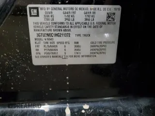 2017 GMC Sierra 1500 SLT z VIN 3GTU2NEC1HG211372, wystawiony jako Copart lot #56509595 z przebiegiem 72 150 mil mil oraz Szkody całkowita. Historia ofert i sprzedaży dostępna na DreamBid. Obrazek 12.