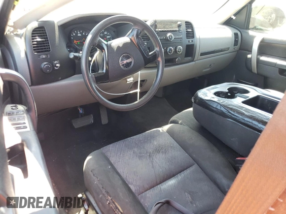 2010 GMC Sierra 1500 with VIN 1GTSCUEA2AZ146485, listed as a Copart auction lot 67342624 with 370,630 mi miles and Salvage Title. Bid and sale history available at DreamBid. Image 8.